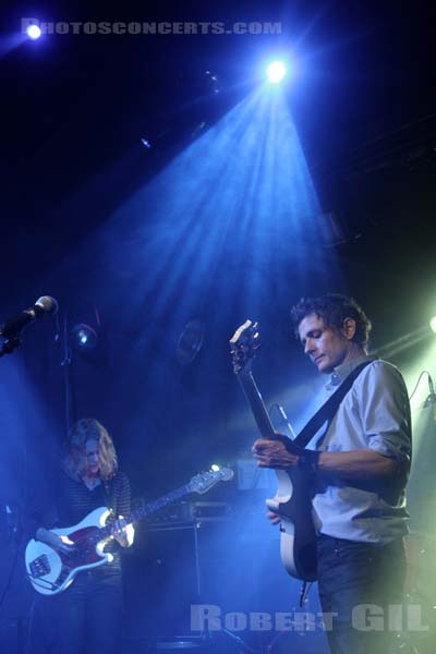 DEAN WAREHAM PLAYS GALAXIE 500 - 2011-02-19 - PARIS - La Fleche d'Or - 